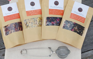 Gift Bag of mini teas and infuser
