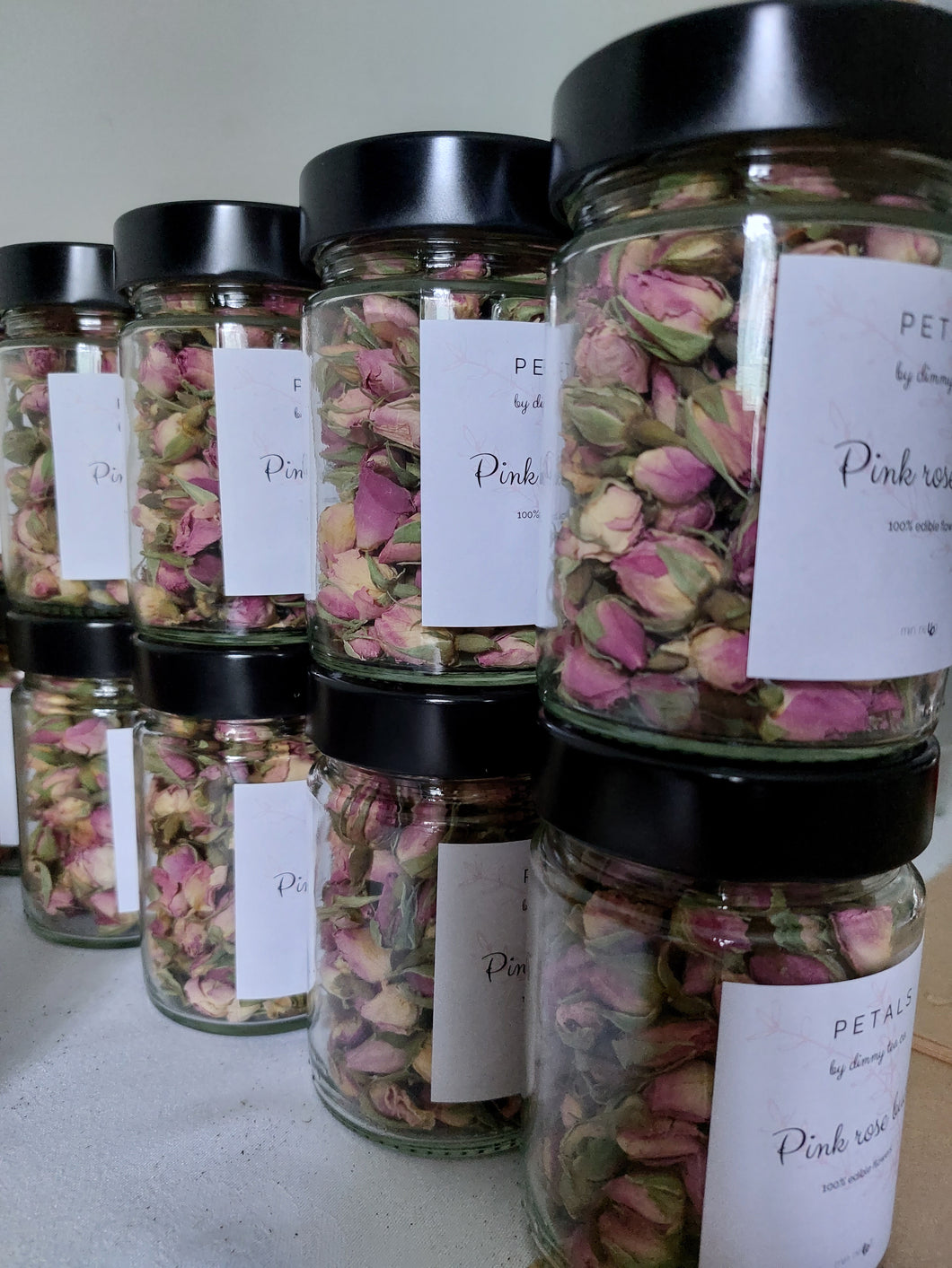 Edible dried pink baby rose buds